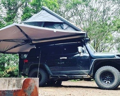 Маркиза автомобильная веерная KAMPINA FS25 безопорная 2,5 м (правая)