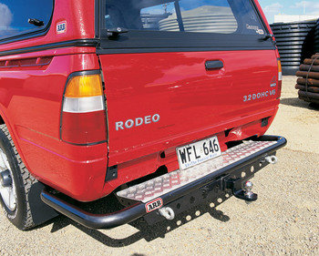 Задняя силовая подножка ARB для Isuzu Rodeo/D-max/Invader (с 1997 по 2003 г.в.) [3648020]